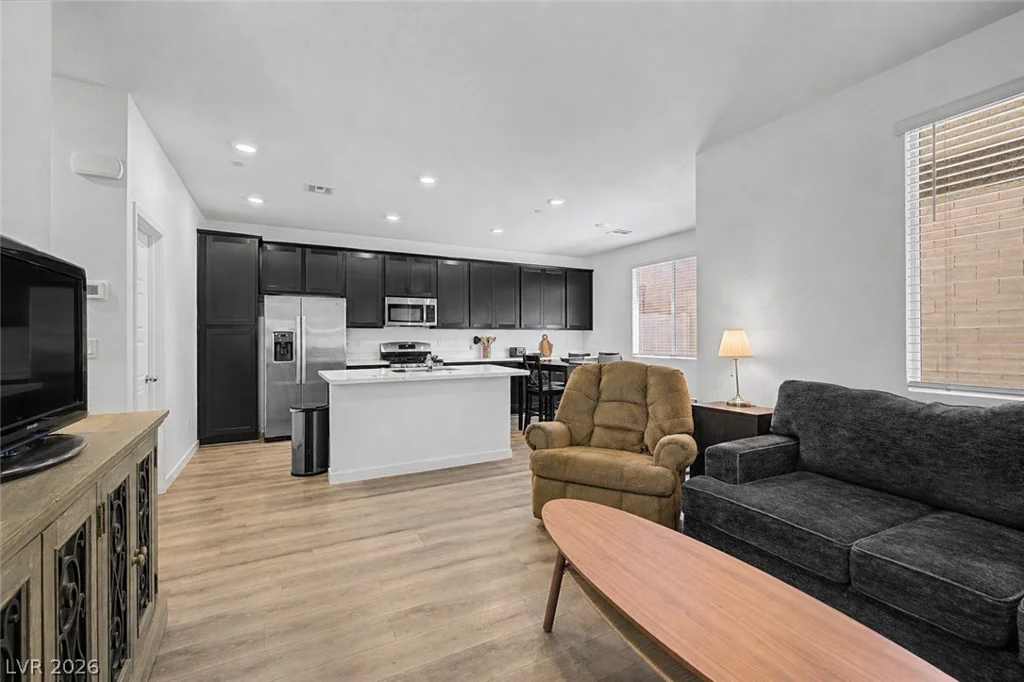 231 Oliver Peak, Henderson, NV 89015