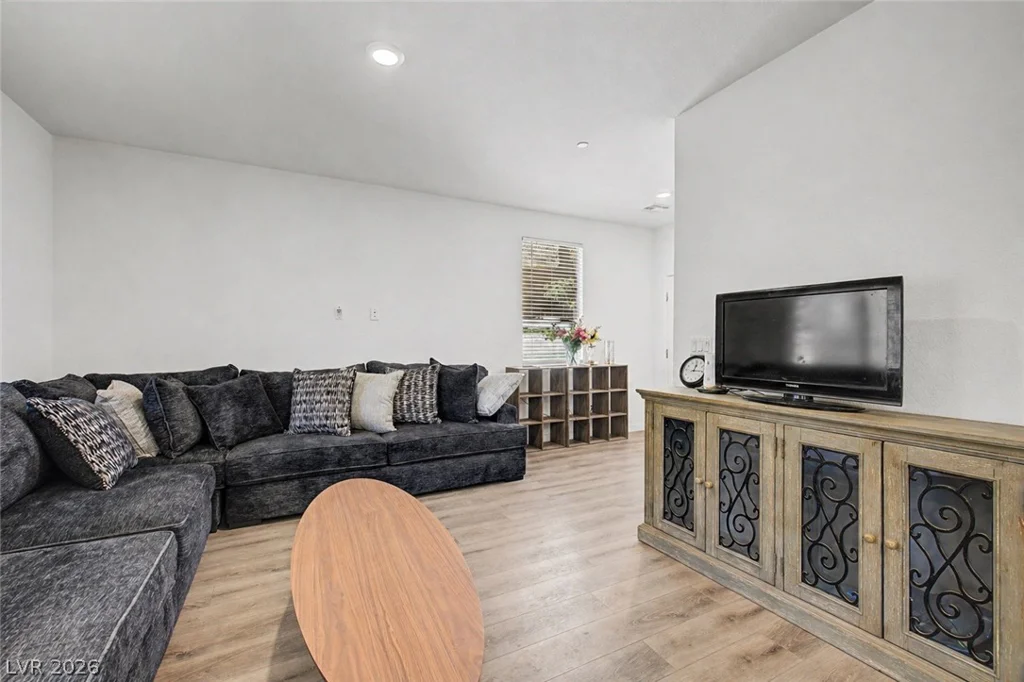 231 Oliver Peak, Henderson, NV 89015