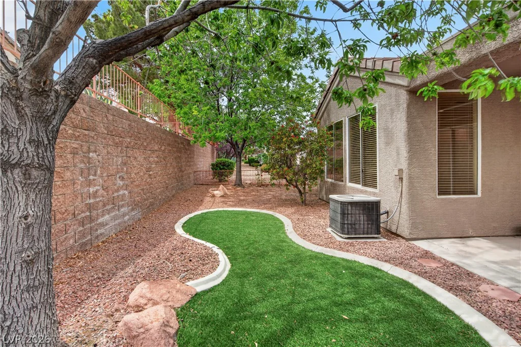 2123 Point Mallard, Henderson, NV 89012
