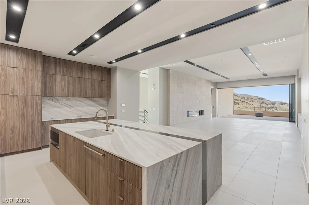 2 Kaya Canyon, Henderson, NV 89012