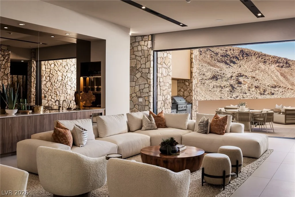 2 Kaya Canyon, Henderson, NV 89012