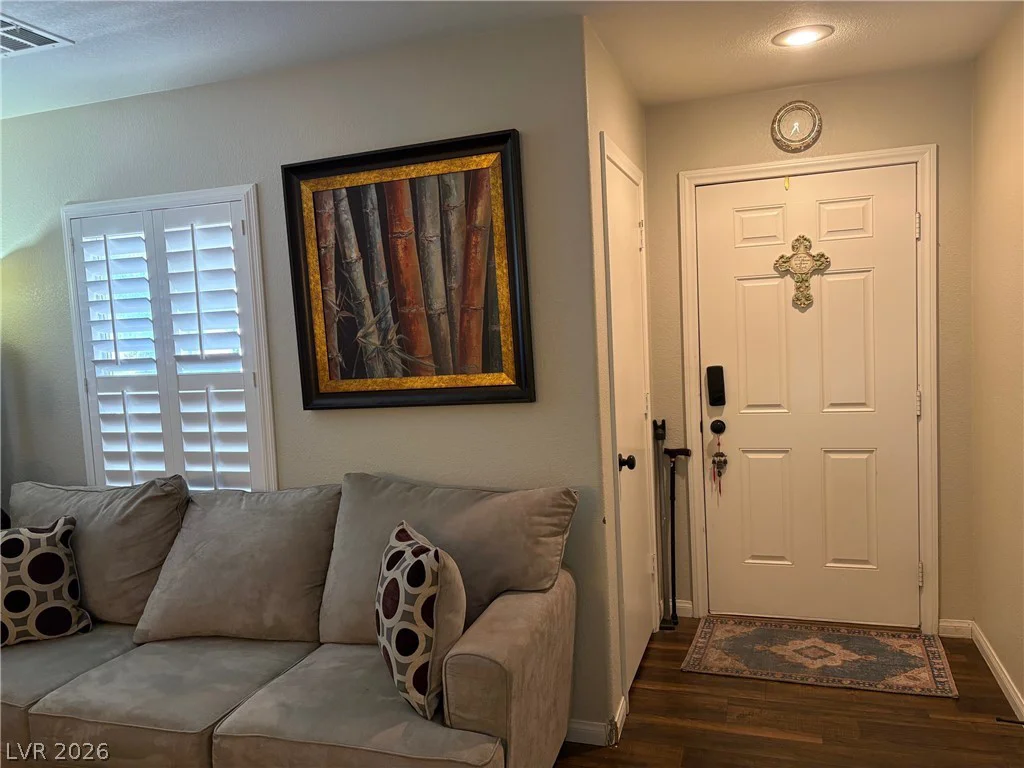 143 Country Greens, Las Vegas, NV 89148