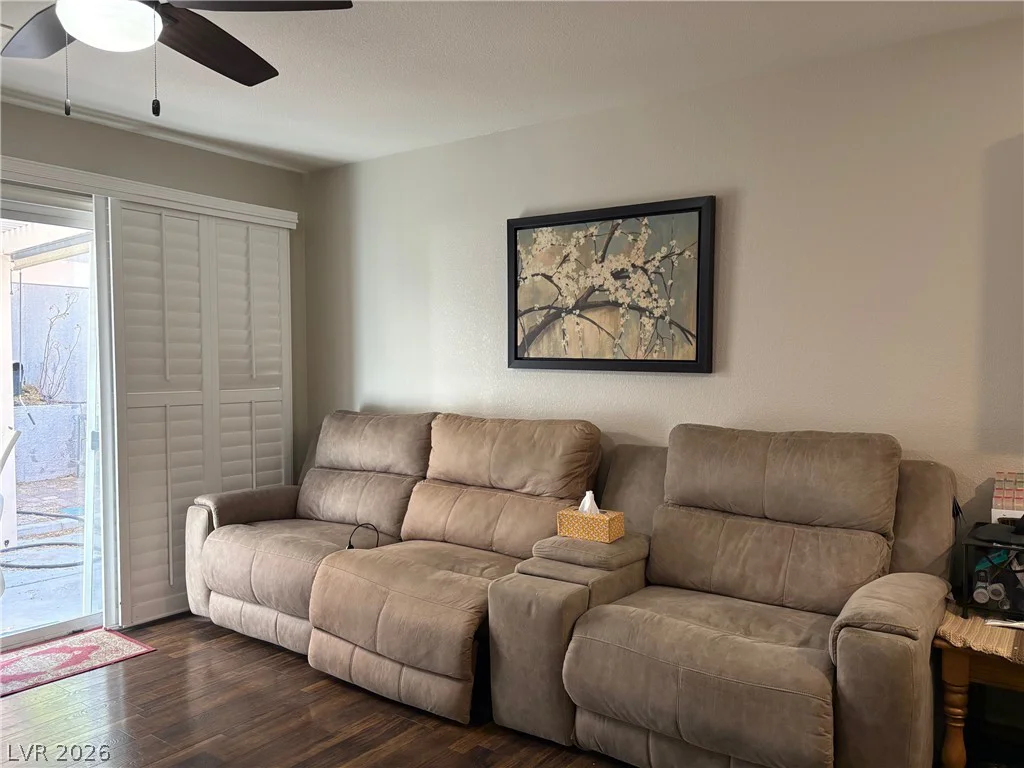 143 Country Greens, Las Vegas, NV 89148