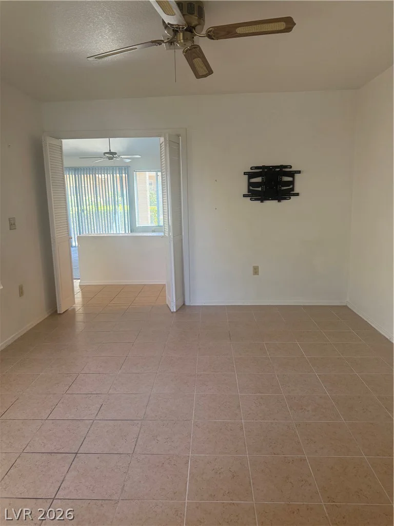 9021 Faircrest, Las Vegas, NV 89134