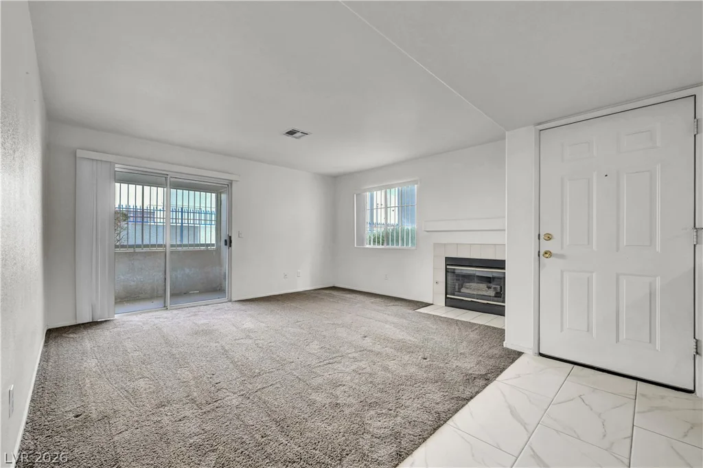 2725 Nellis, Las Vegas, NV 89121
