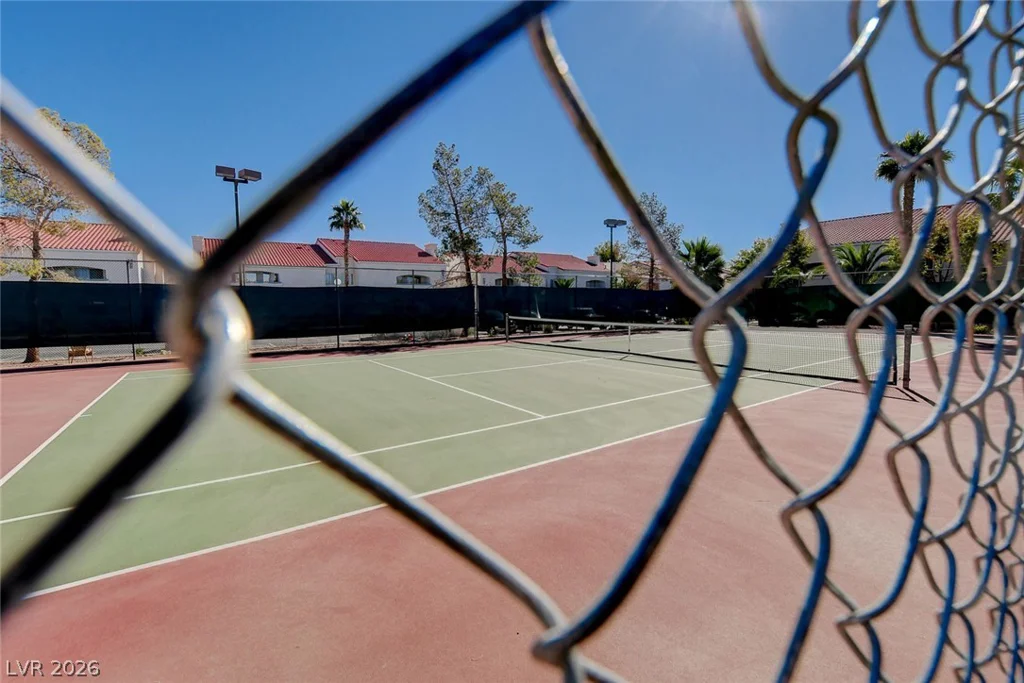 2725 Nellis, Las Vegas, NV 89121