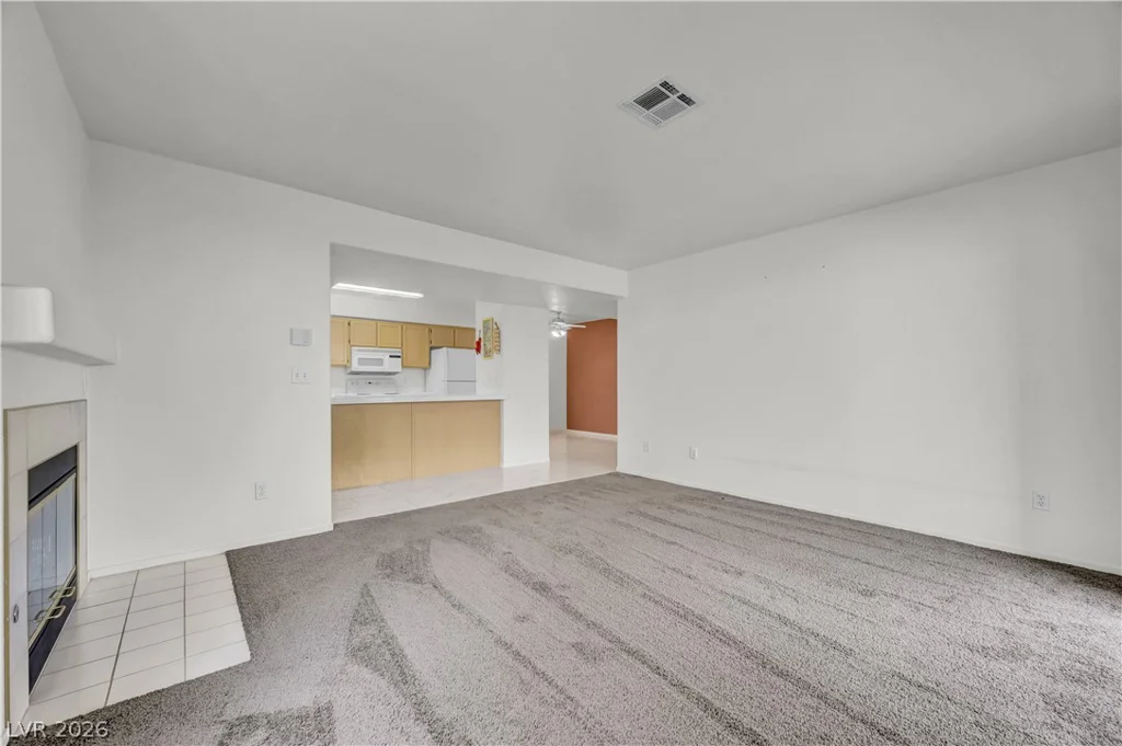 2725 Nellis, Las Vegas, NV 89121