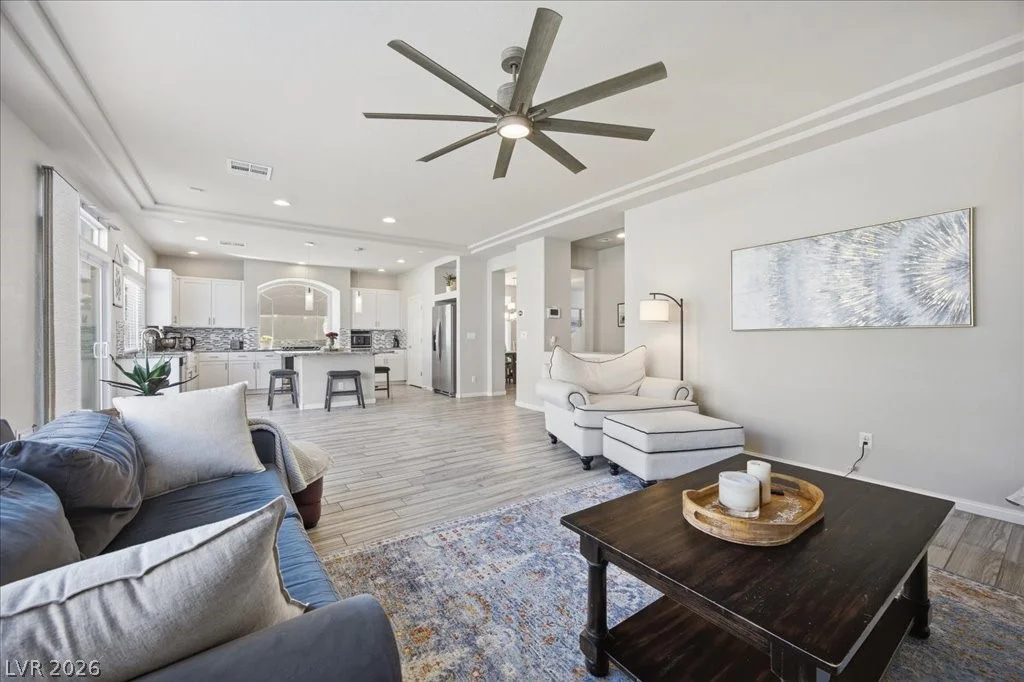 10116 Cascadia Creek, Las Vegas, NV 89141