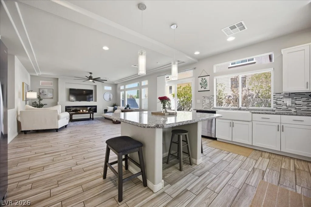 10116 Cascadia Creek, Las Vegas, NV 89141