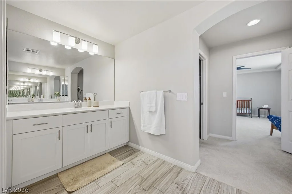 10116 Cascadia Creek, Las Vegas, NV 89141