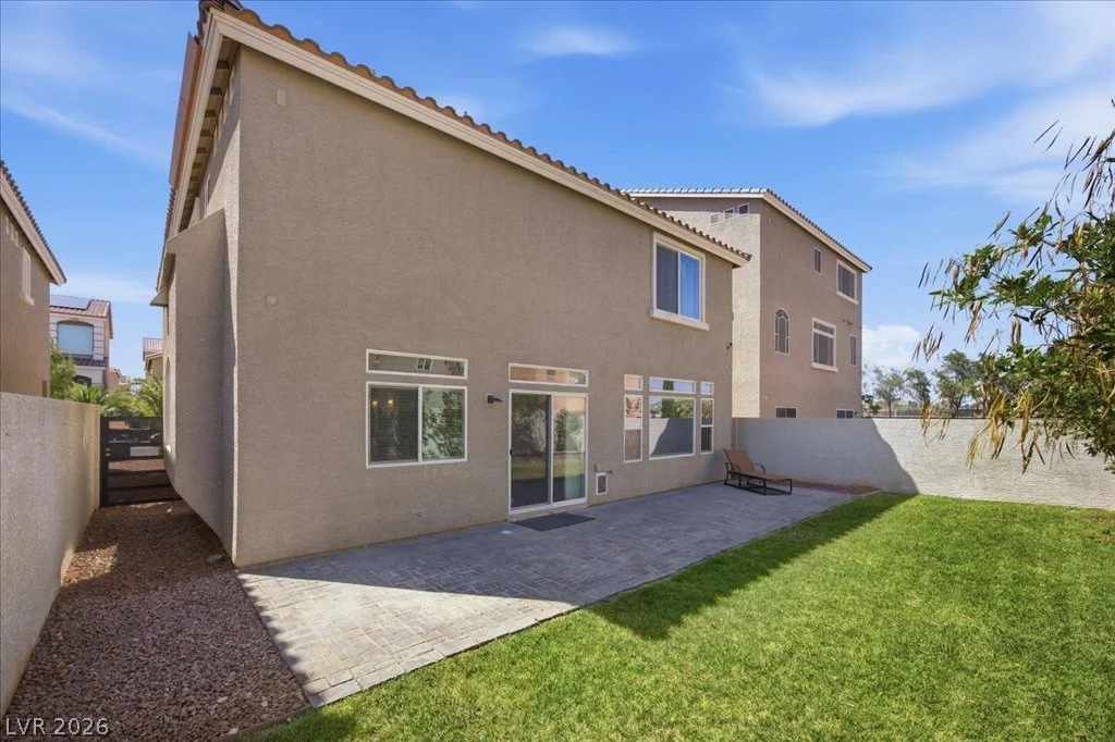 10116 Cascadia Creek, Las Vegas, NV 89141