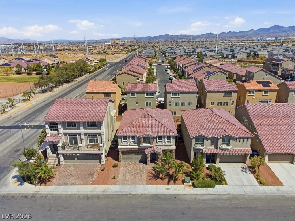 10116 Cascadia Creek, Las Vegas, NV 89141