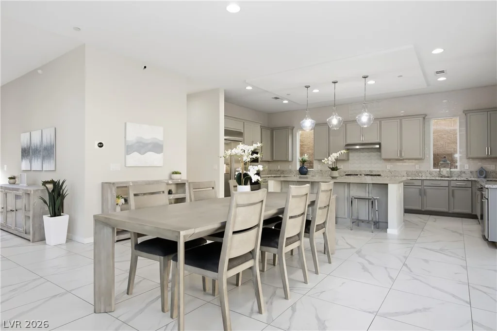 8 Vista Outlook, Henderson, NV 89011