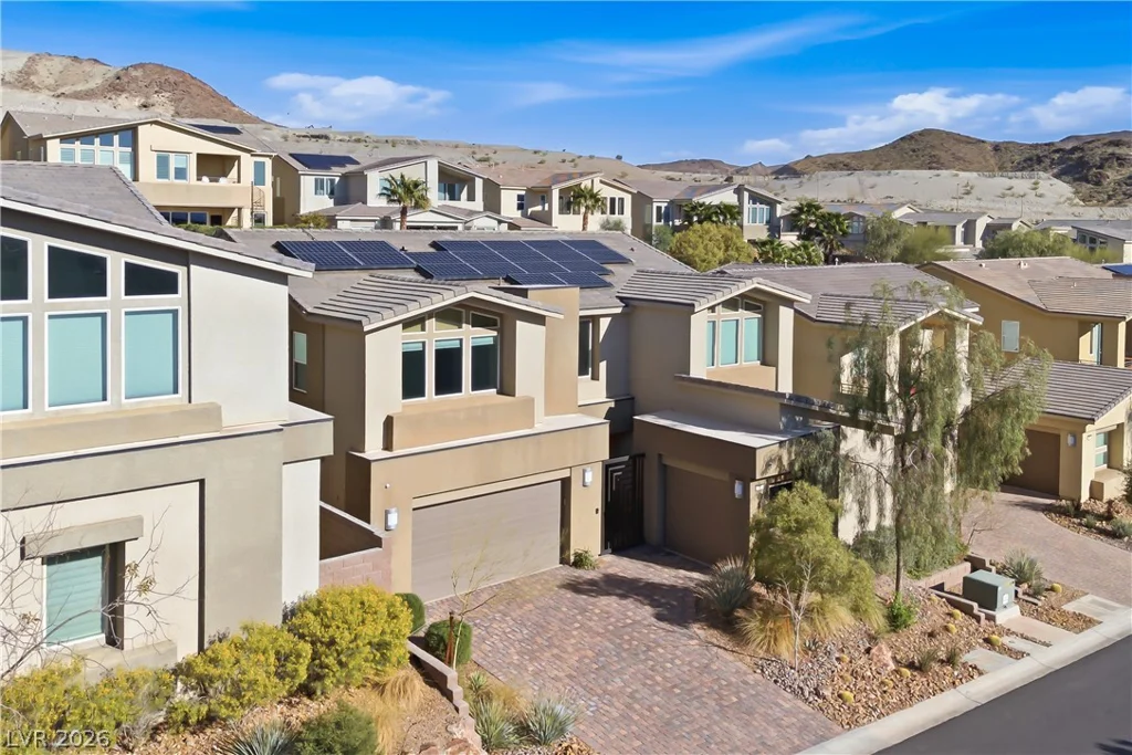 8 Vista Outlook, Henderson, NV 89011