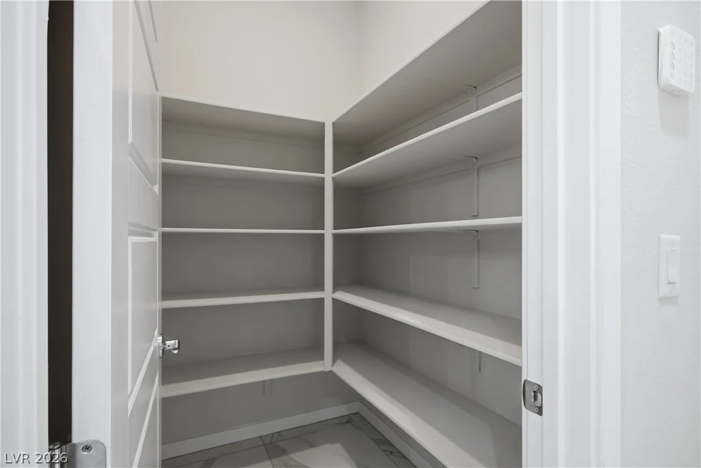 8 Vista Outlook, Henderson, NV 89011