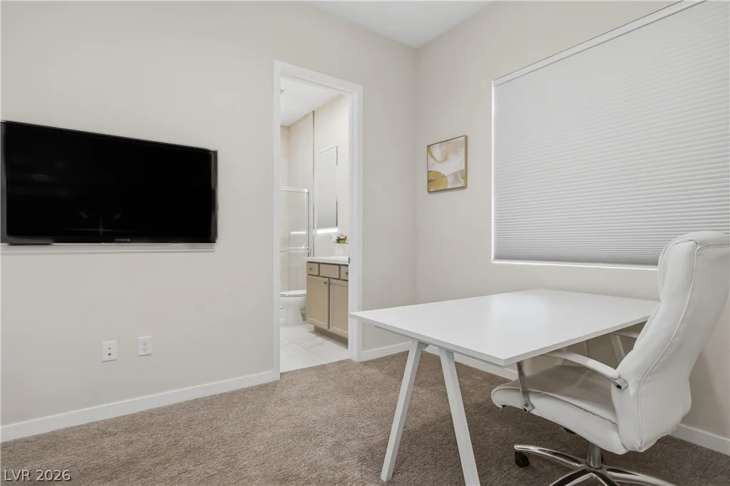 8 Vista Outlook, Henderson, NV 89011