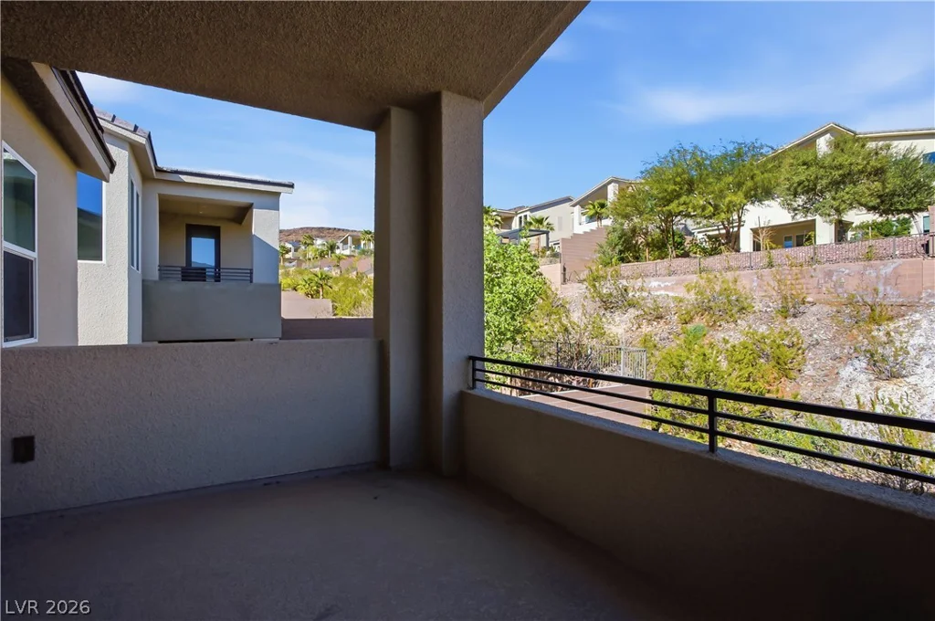 8 Vista Outlook, Henderson, NV 89011