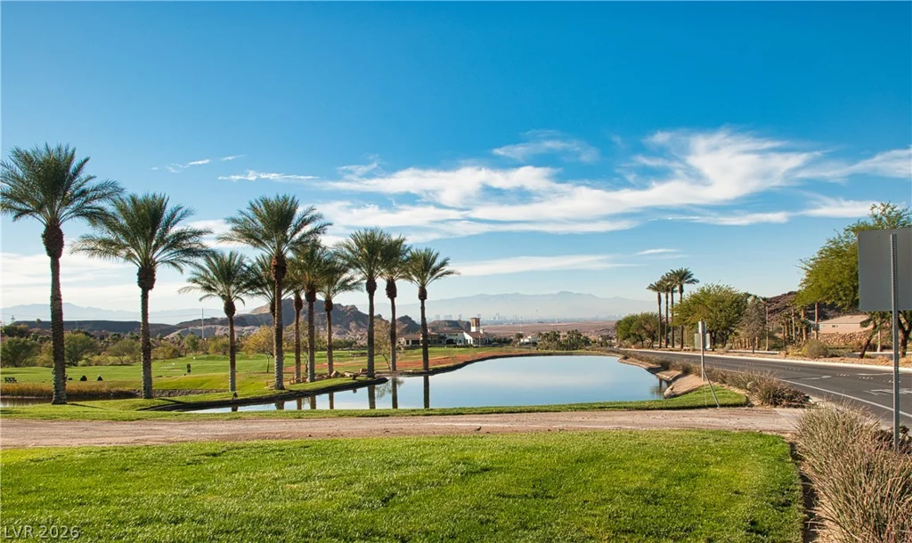 8 Vista Outlook, Henderson, NV 89011