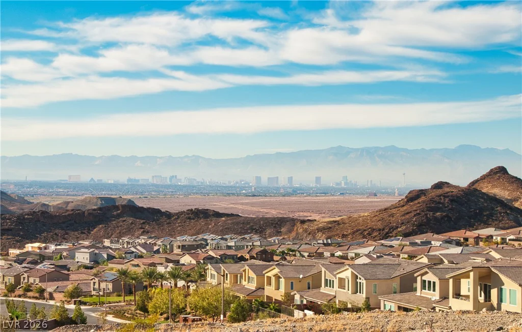 8 Vista Outlook, Henderson, NV 89011