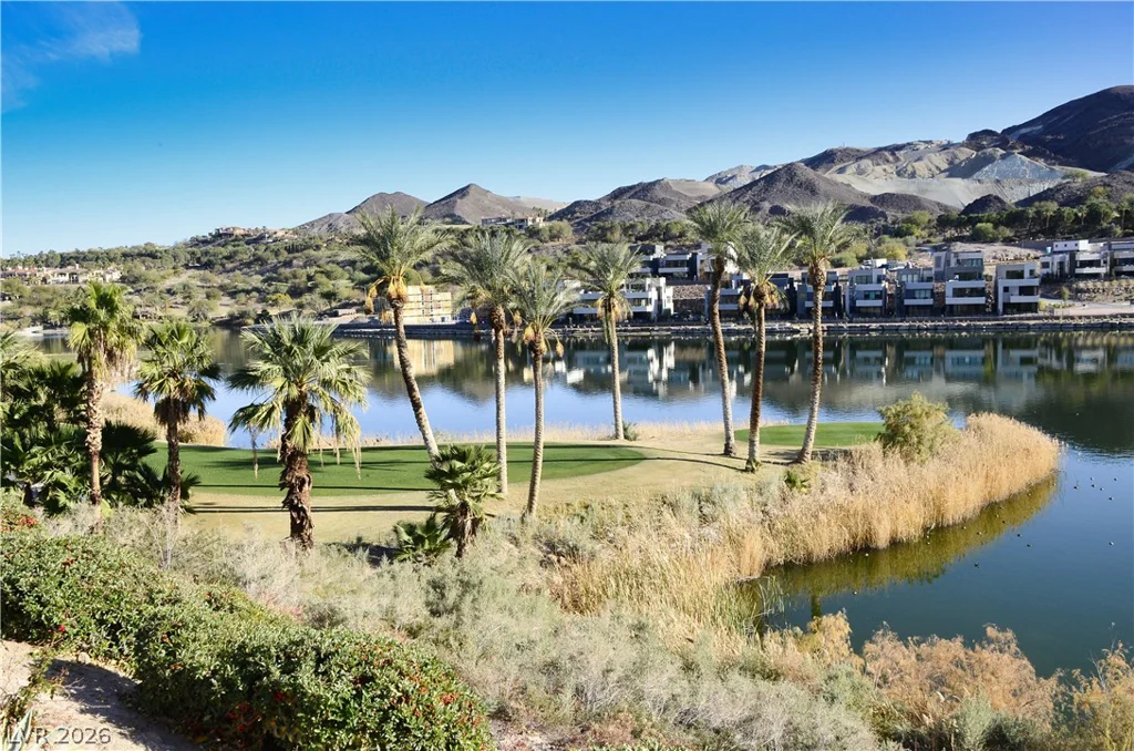 8 Vista Outlook, Henderson, NV 89011