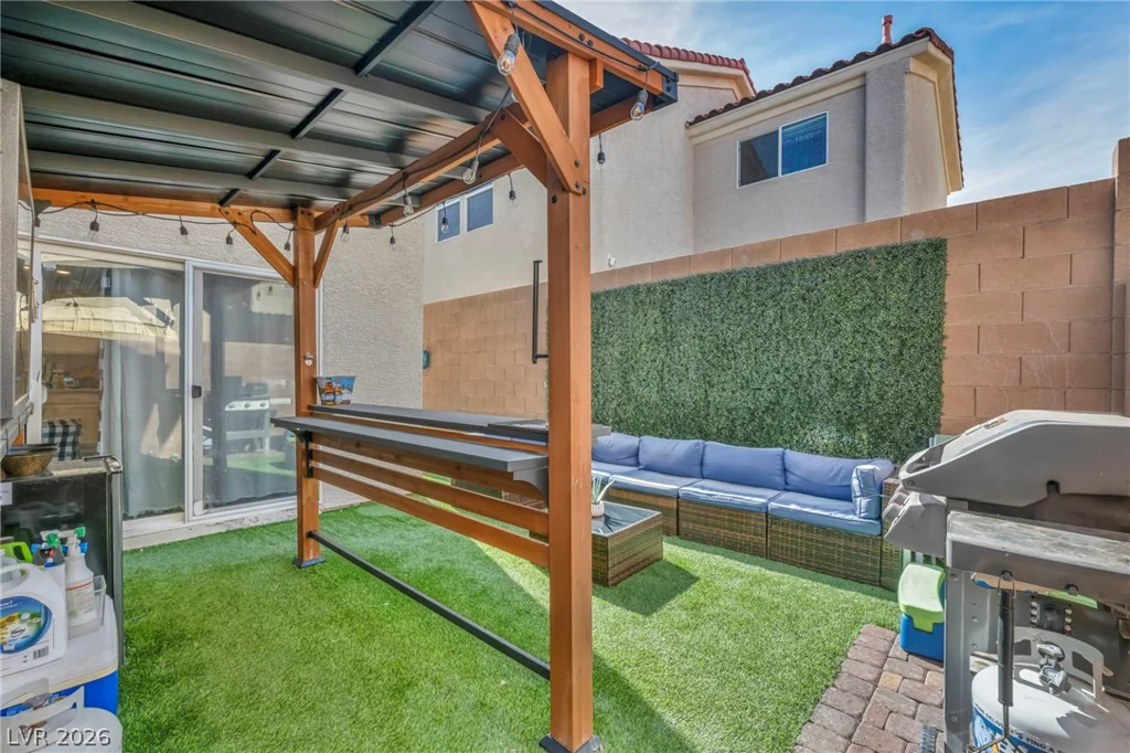 595 Stonehenge Walk, Las Vegas, NV 89178