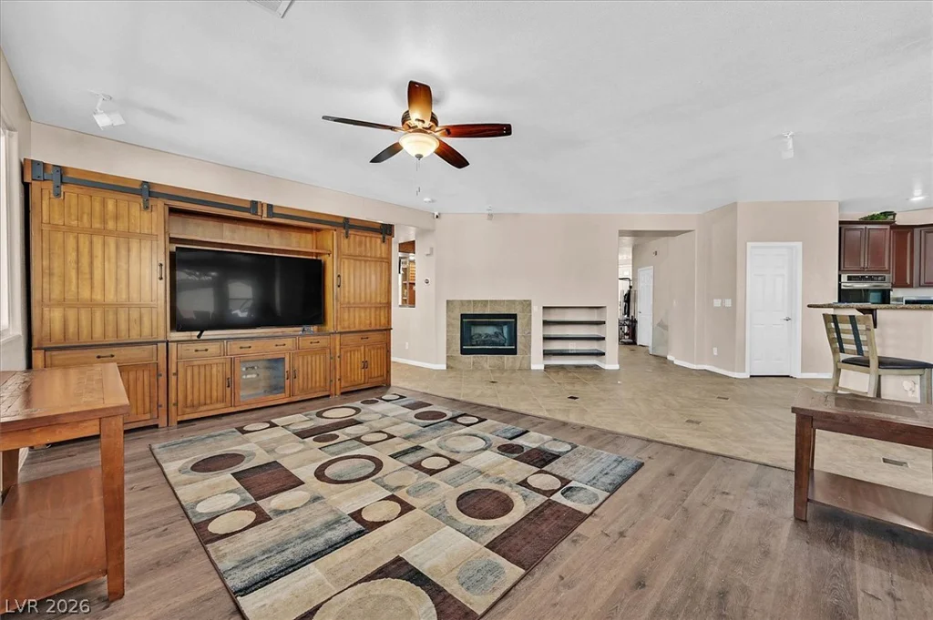 4200 Scott Peak, Las Vegas, NV 89129