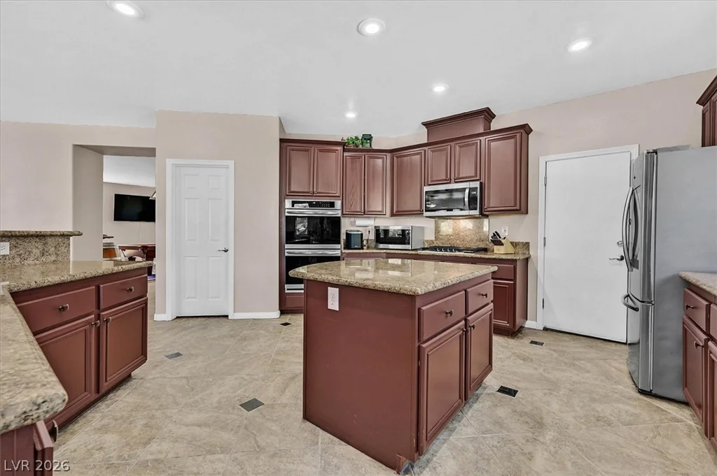 4200 Scott Peak, Las Vegas, NV 89129
