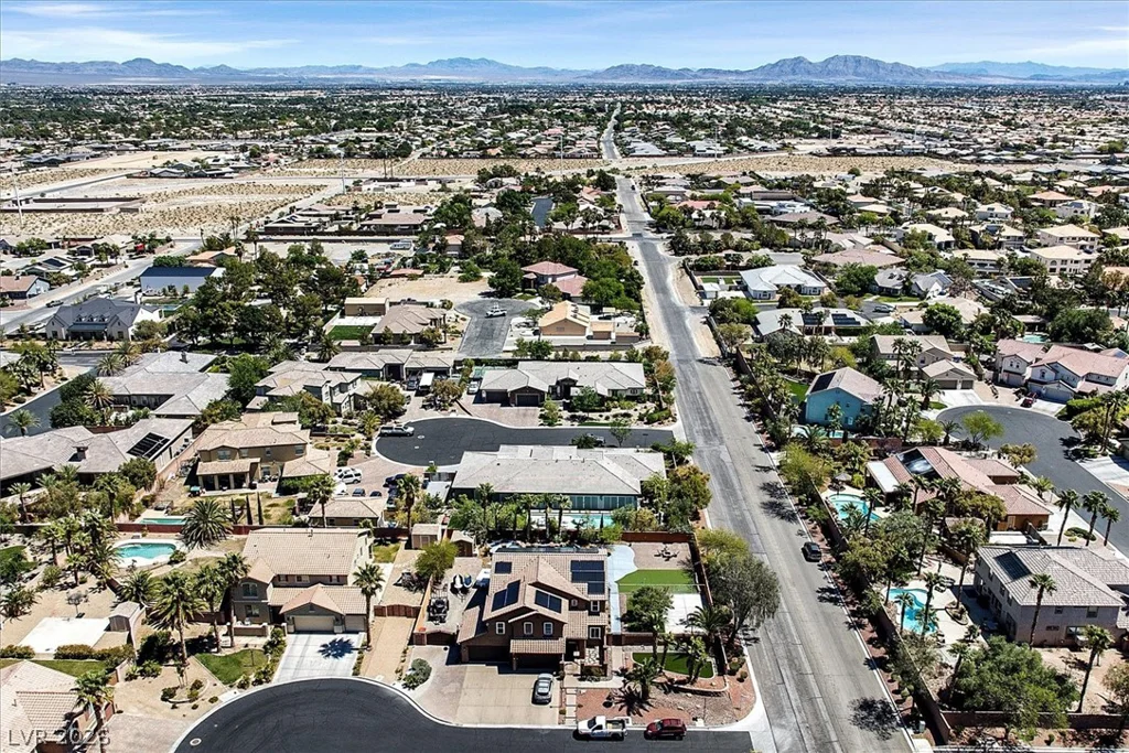 4200 Scott Peak, Las Vegas, NV 89129