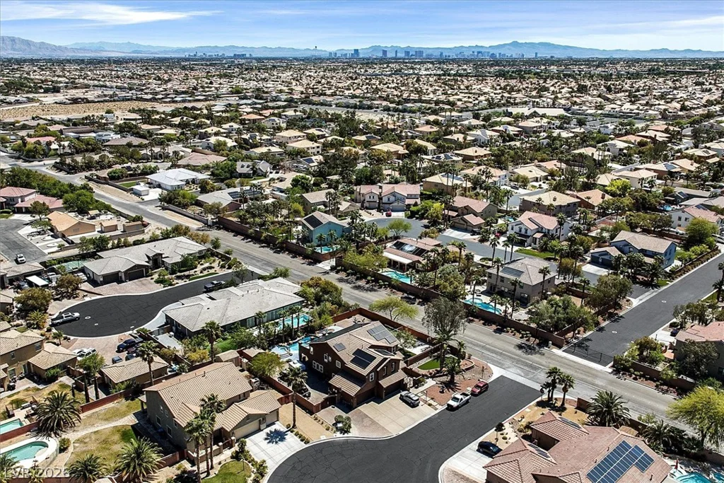 4200 Scott Peak, Las Vegas, NV 89129