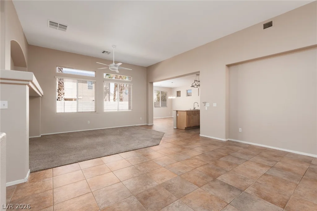 8916 Loggers Mill, Las Vegas, NV 89143