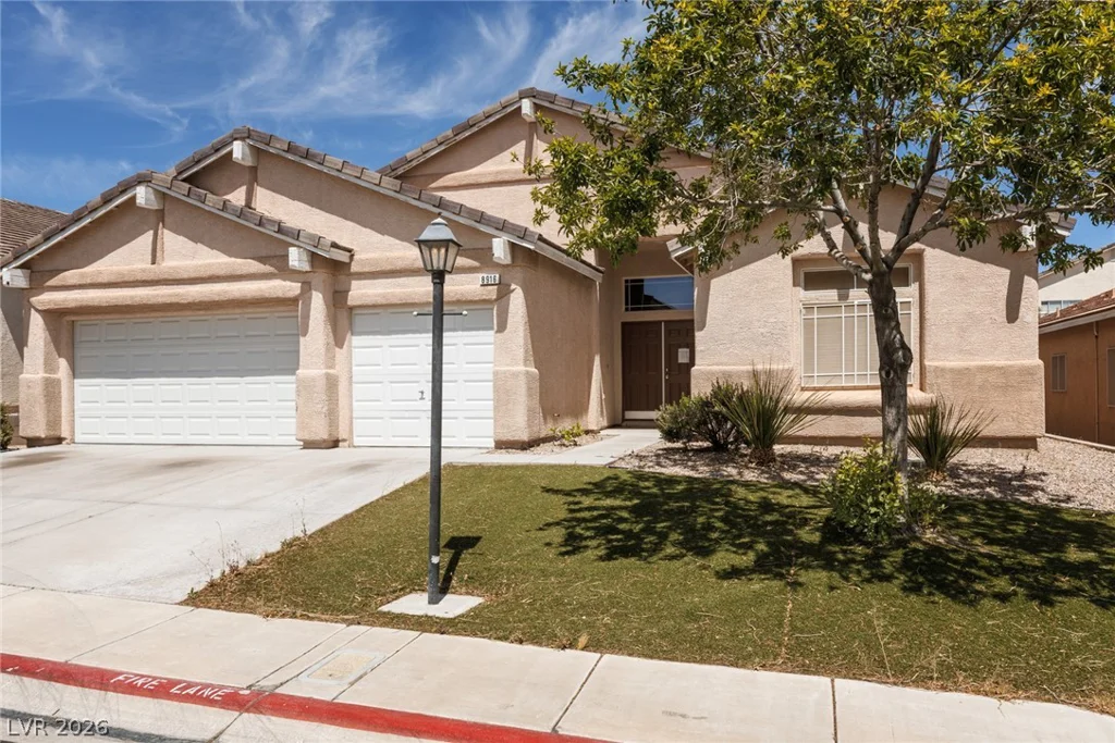 8916 Loggers Mill, Las Vegas, NV 89143