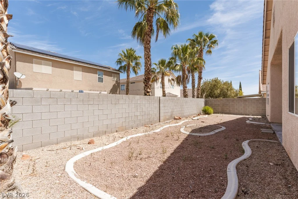 8916 Loggers Mill, Las Vegas, NV 89143