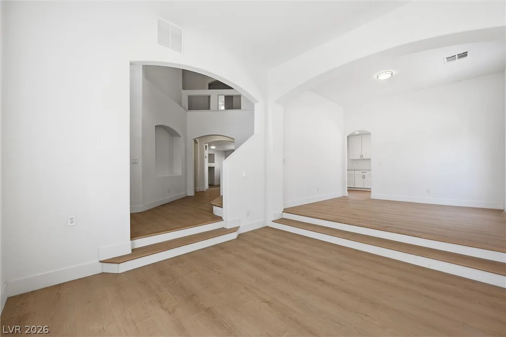 8640 Vivid Violet, Las Vegas, NV 89143