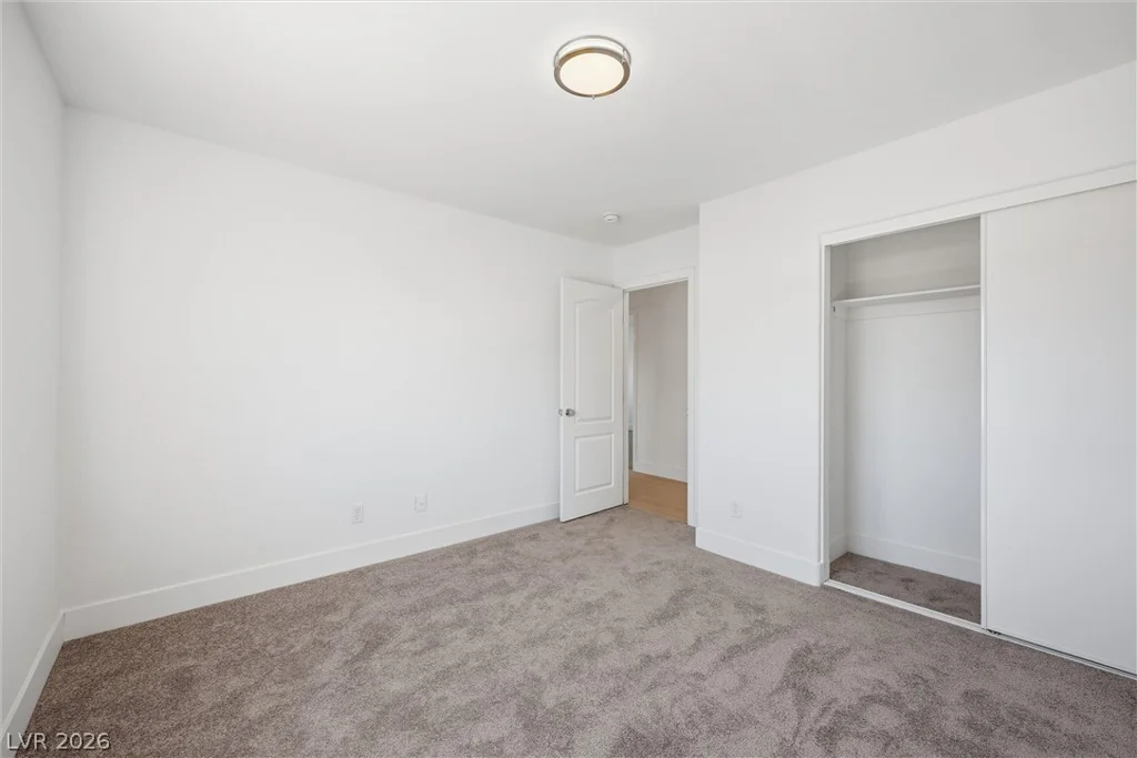 8640 Vivid Violet, Las Vegas, NV 89143
