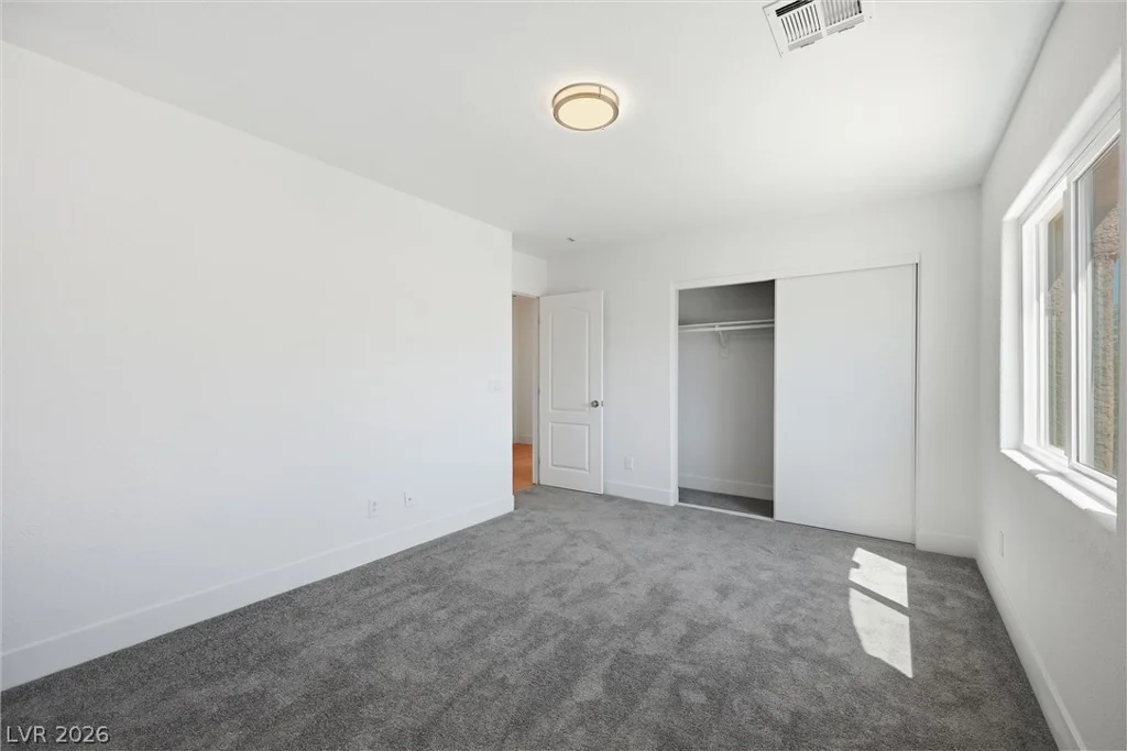 8640 Vivid Violet, Las Vegas, NV 89143