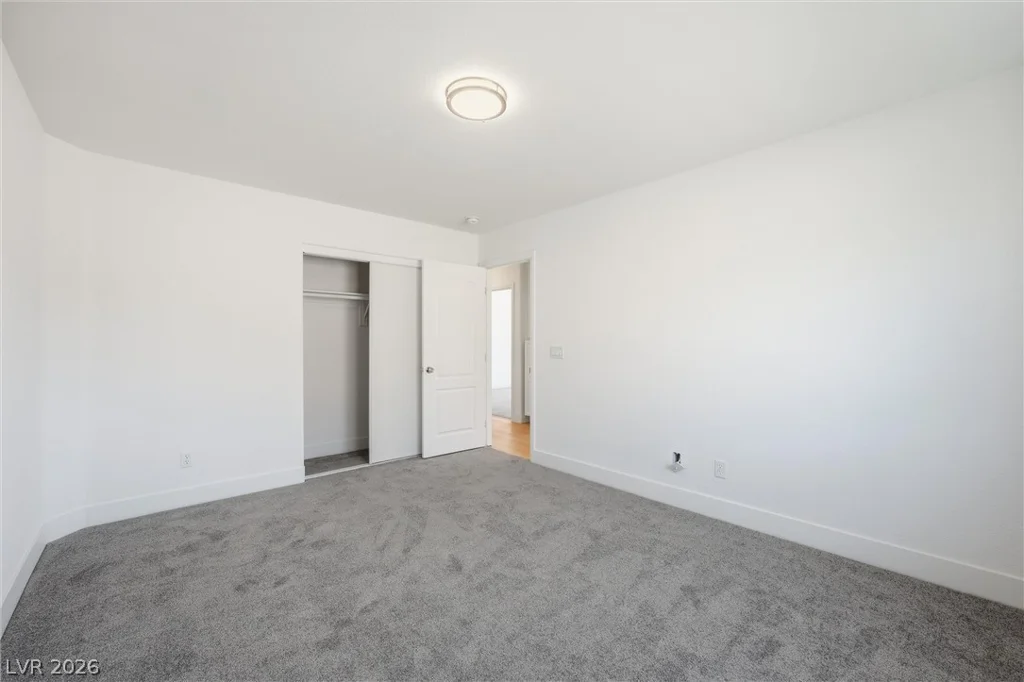 8640 Vivid Violet, Las Vegas, NV 89143