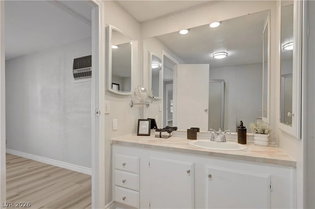 3132 Gavilan, Las Vegas, NV 89122