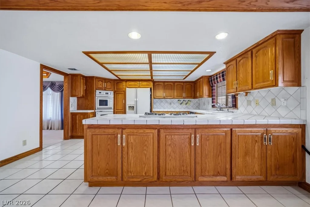 2256 River City, Laughlin, NV 89029