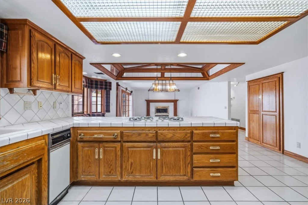 2256 River City, Laughlin, NV 89029