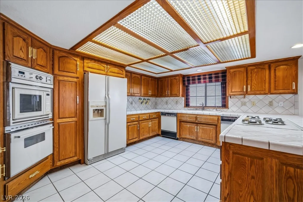 2256 River City, Laughlin, NV 89029