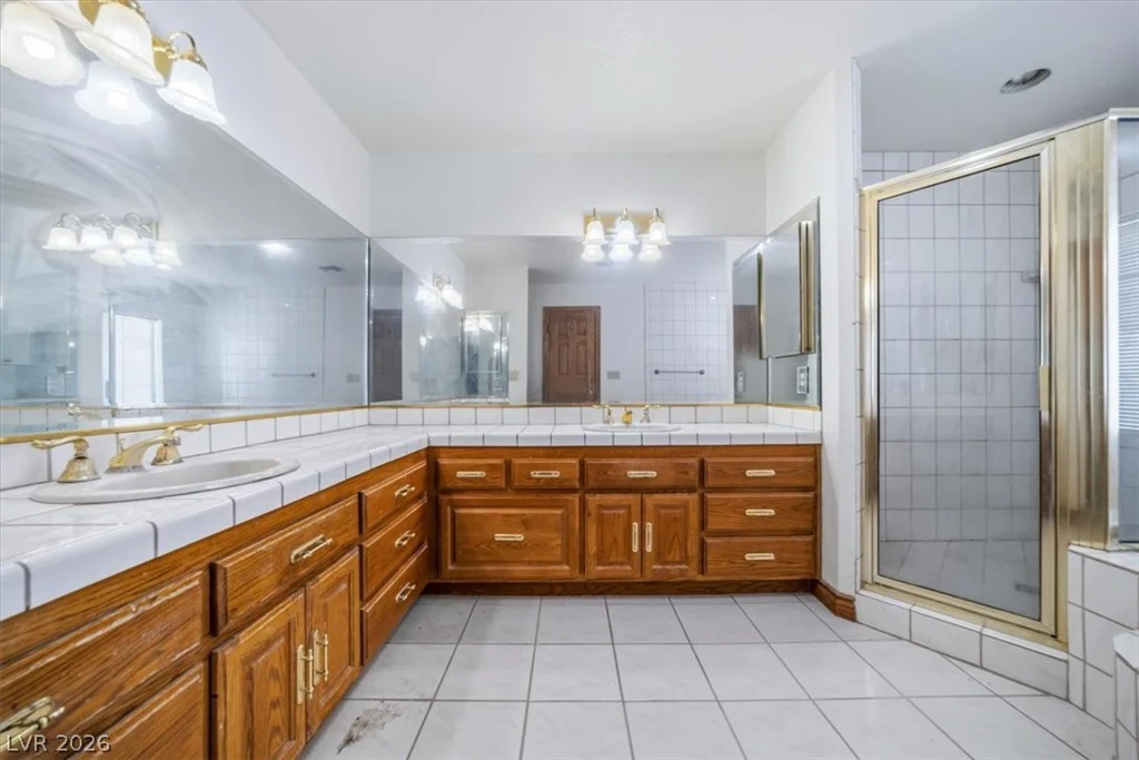 2256 River City, Laughlin, NV 89029