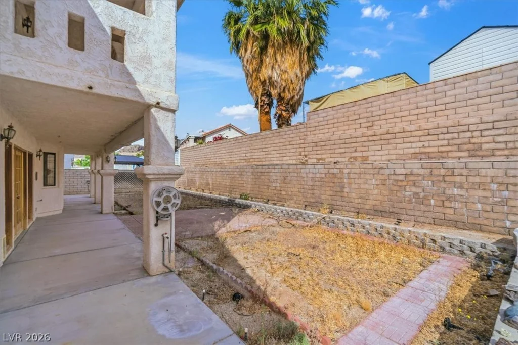 2256 River City, Laughlin, NV 89029