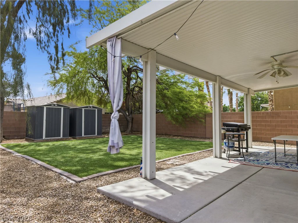 4909 Lazy Day, Las Vegas, NV 89131