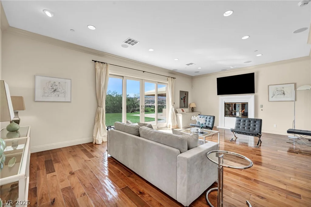 7 Costa Del Sol, Henderson, NV 89011