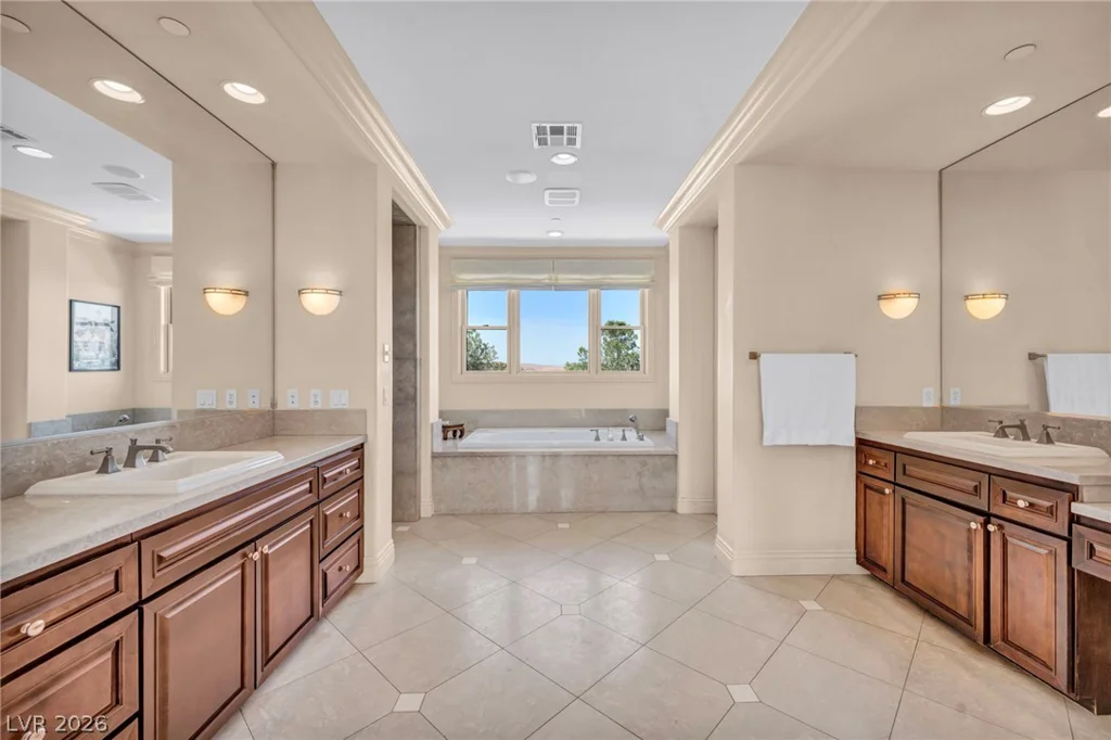7 Costa Del Sol, Henderson, NV 89011