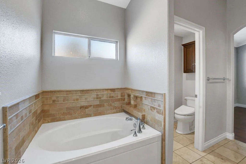 317 Waterwheel Falls, Henderson, NV 89015