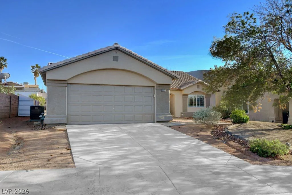 317 Waterwheel Falls, Henderson, NV 89015