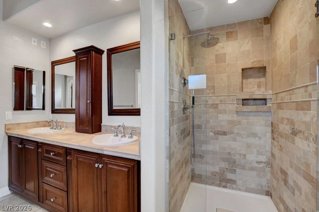 317 Waterwheel Falls, Henderson, NV 89015