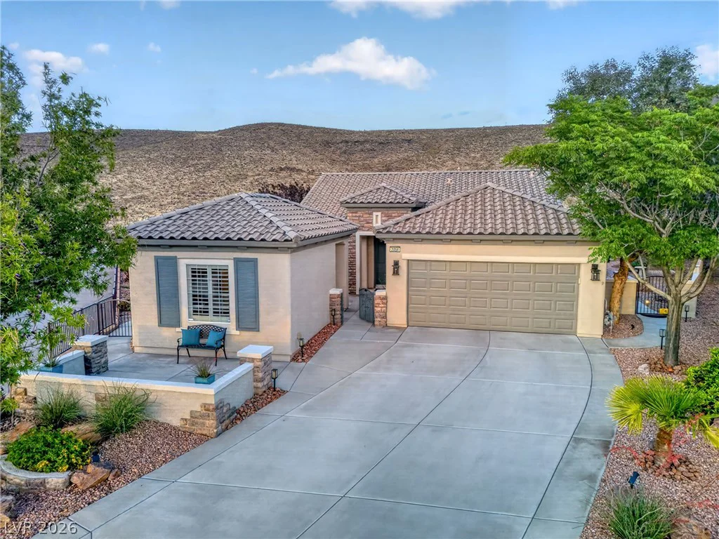 2054 Pepperell, Henderson, NV 89044
