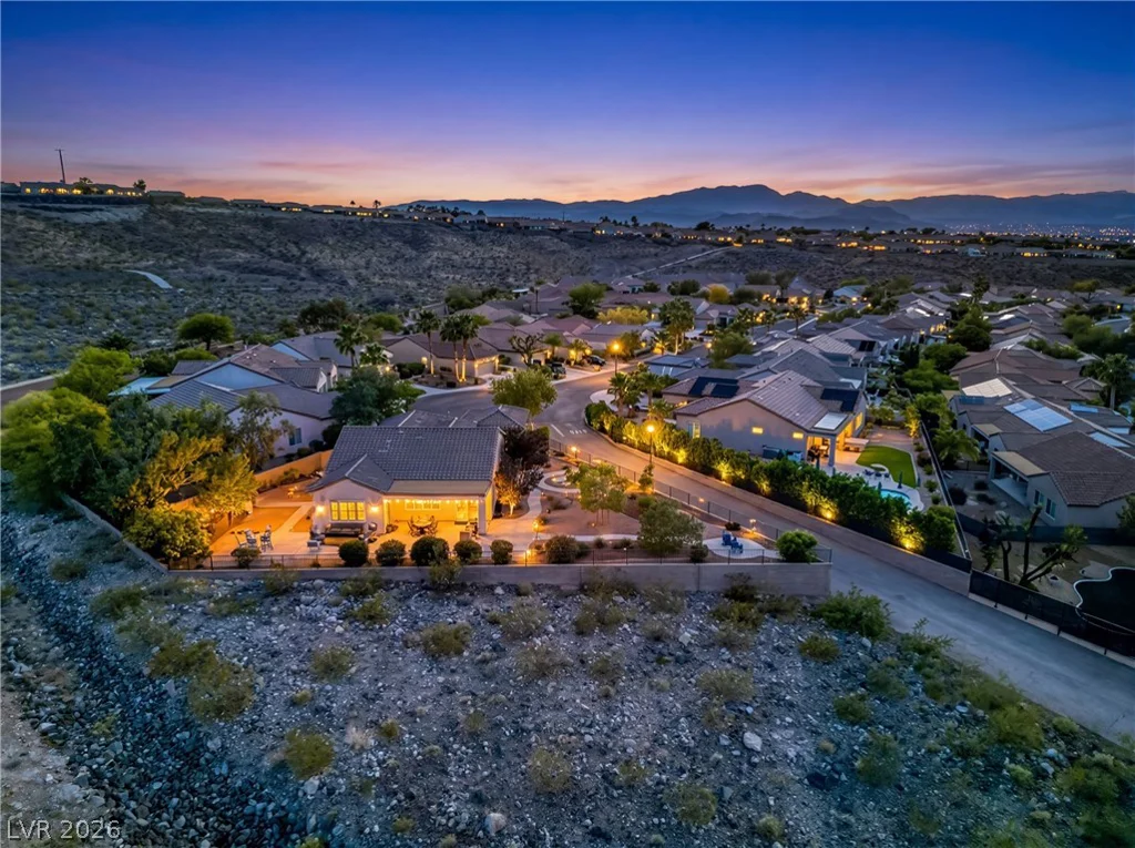 2054 Pepperell, Henderson, NV 89044